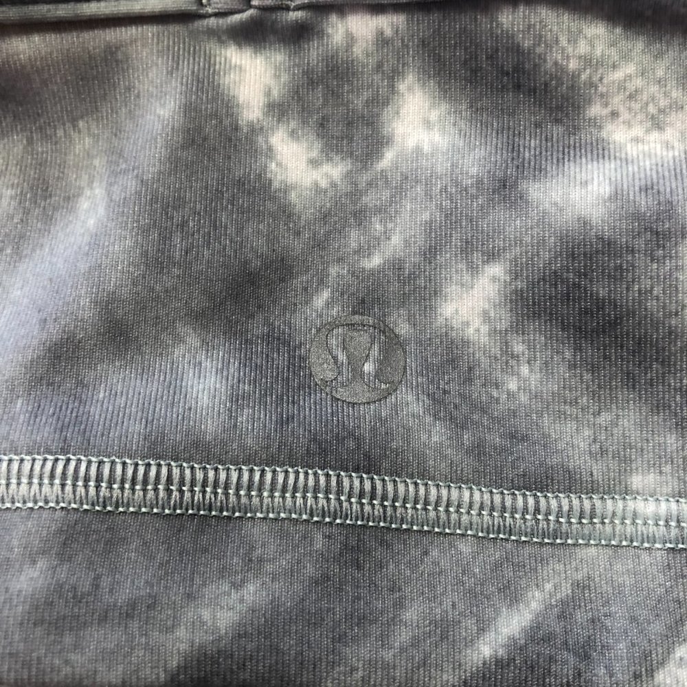 Lululemon No Limits Athletic Tank White / Blazer Fossil Size 6 - Picture 5 of 12
